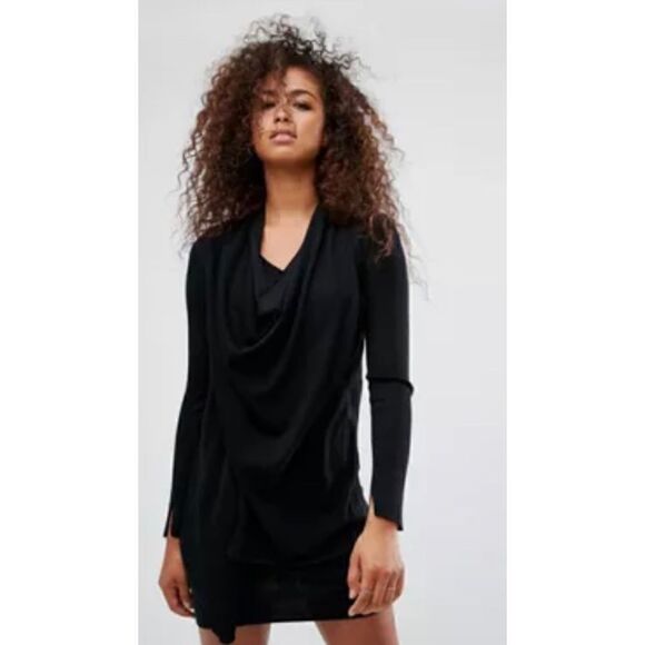 All Saints Drina V -Neck Drape
Dress Size 0 - Picture 1 of 9